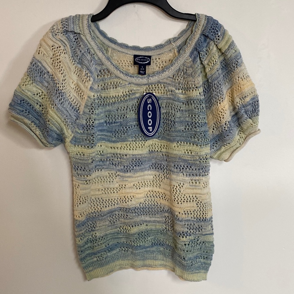 NWT women’s ombré pointelle sweater tee size small 4/6.